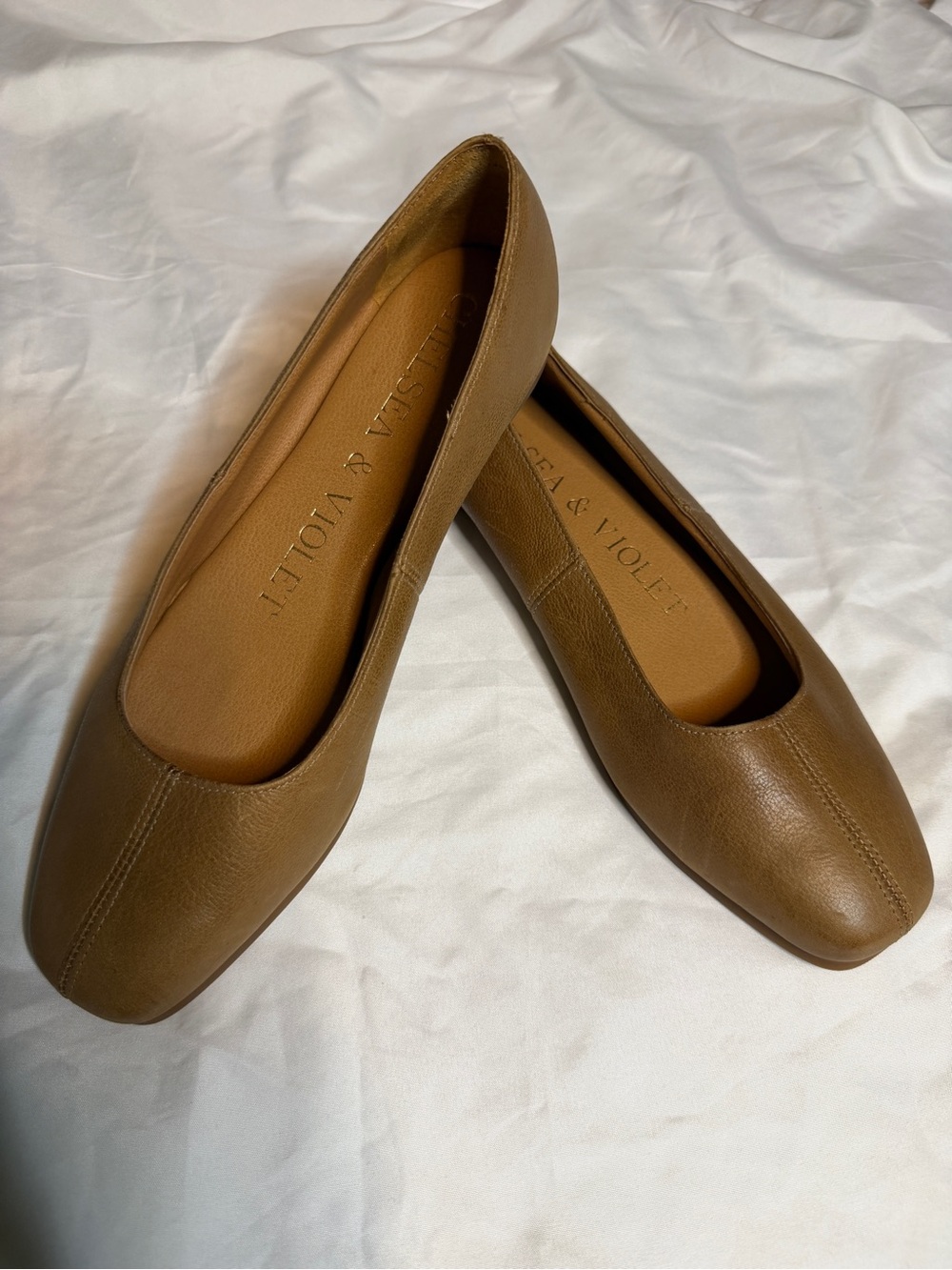 Chelsea & Violet Cognac Square-Toe Leather Flats